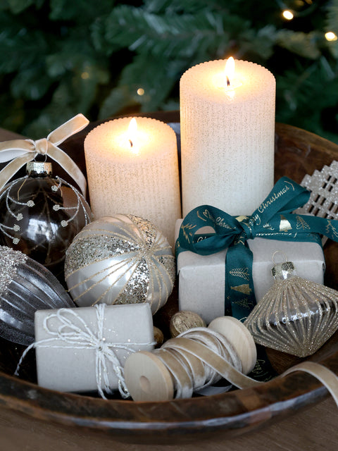 Bougie pilier rainures Blanc