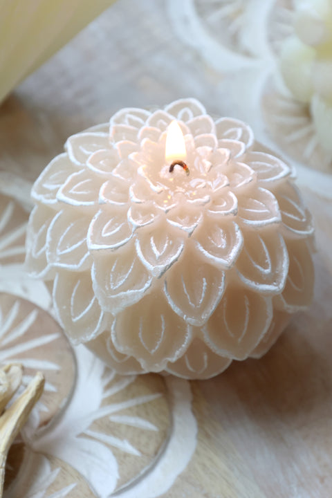 Vienne Bougie Nénuphar Beige