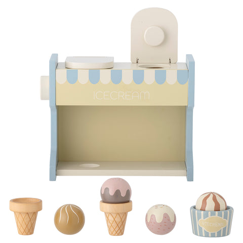 Vallie ice cream stand