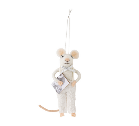 Peo Ornaments